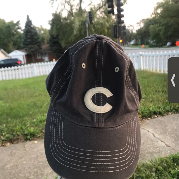 Cubs hat - Picture 1 of 6